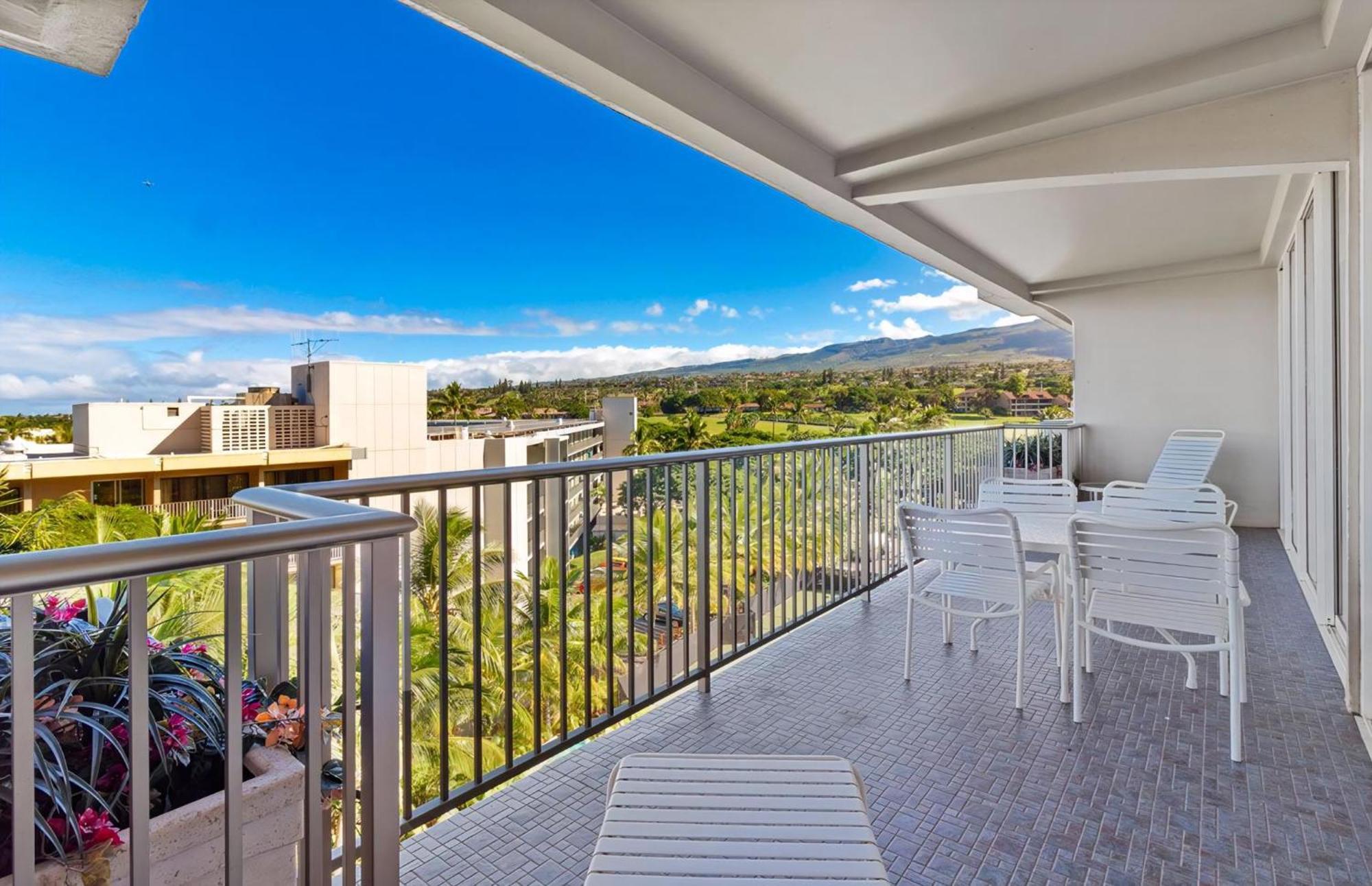 The Whaler By Maui Resort Rentals Lahaina Exterior photo