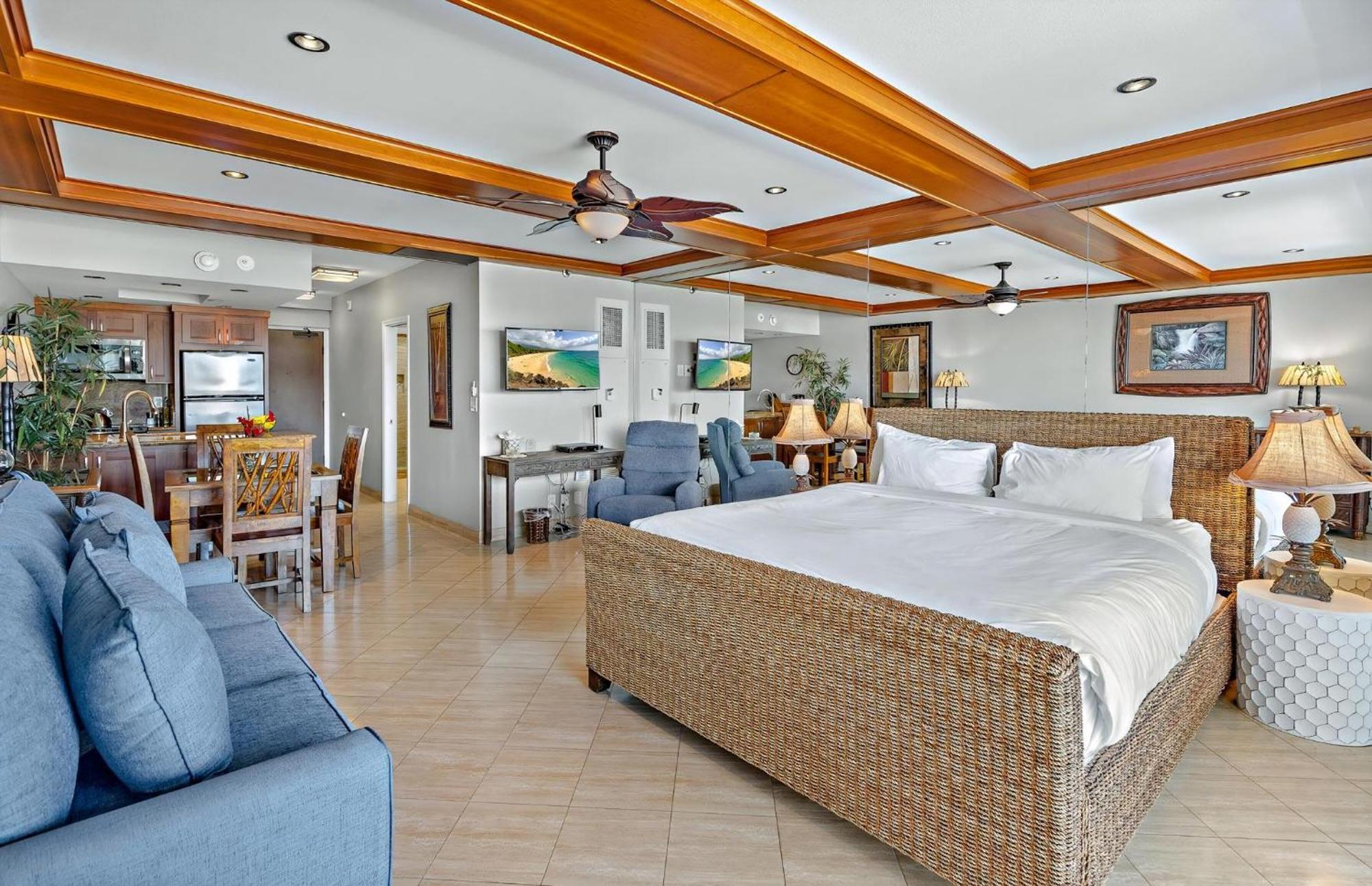 The Whaler By Maui Resort Rentals Lahaina Exterior photo